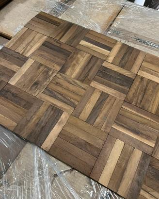 Parquet in legno d’imbuia 83mq