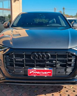 Audi Q8 45 TDI quattro tiptronic Sport S LINE