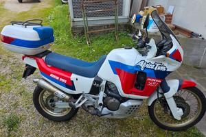 Honda Africa Twin 750