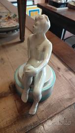 statua in ceramica firmata rometti Umbertide 