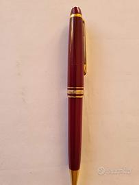 Penna Montblanc bordeaux usata, da 500 a 100 €