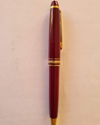 Penna Montblanc bordeaux usata, da 500 a 100 €