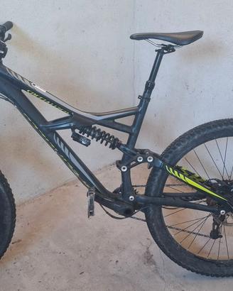 Specialized Evo 27.5