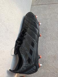 Scarpe tacchetti