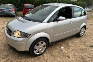 Audi A2 1400 diesel 75cv neopatentati 2005