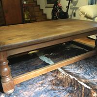 Tavolino salotto in legno massiccio