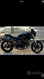 Ducati perfetta solo 11.000 Km