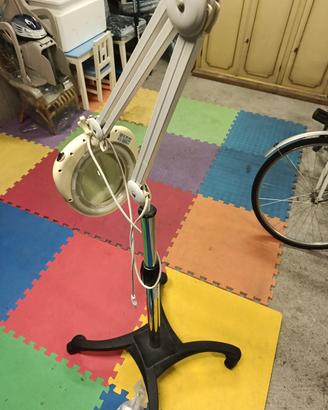lampada per ciglia
