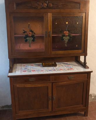 Mobile antico romagnolo in legno massello-