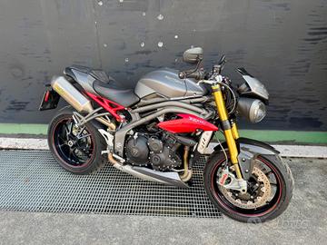 Triumph Speed Triple 1050 R
