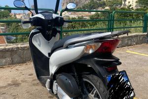 Honda SH 125 - 2010