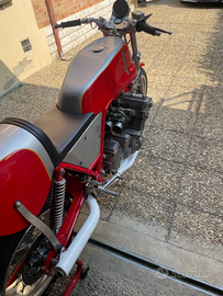 Per un amico . chi fosse interessato