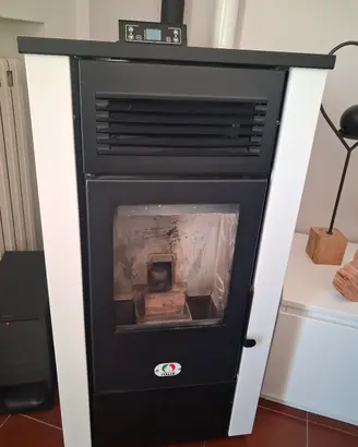 Stufa a pellet canalizzata 