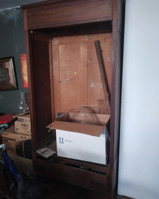 Credenza