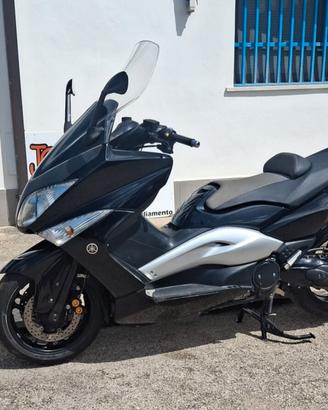 Yamaha T Max