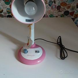 Lampada da tavolo rosa