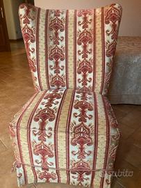 Poltroncina Classica Imbottita in Tessuto Broccato