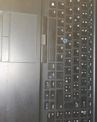 Dell Latitude 5590, 15,6", I5,7°, 128Gb Ssd