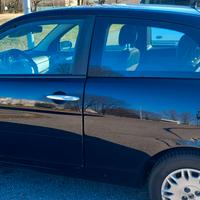 Lancia Ypsilon 2006 - Neopatenati