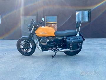 Moto Guzzi V7 II STONE - 2016 KM 20.500