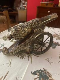 Bottiglia vintage forma cannone d’epoca 60/70