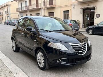 Lancia y  900 TWIN AIR  metano