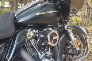 Vedo Harley Road Glide Special anno 2017