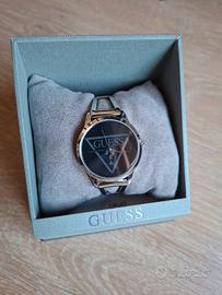 GUESS LOLA