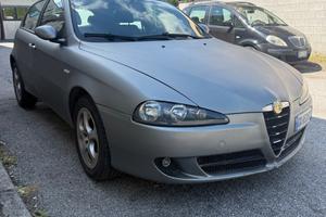 Alfa Romeo 147 1.9 JTD M-JET 16V 5 porte Exclusive