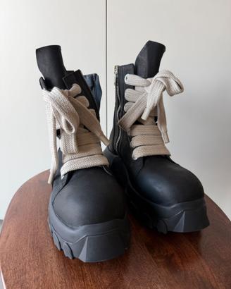 Stivali Rick Owens Jumbolace Army in Pelle Nera