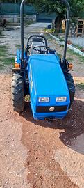 trattore New Holland t13 25cv 