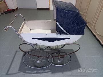 carrozzina giocattolo anni '60