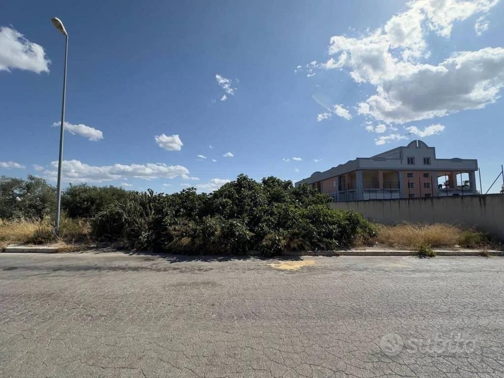 Immobile in asta di 13458 m² a Andria - Altro