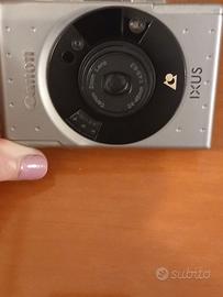 Canon Ixus