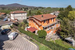 Appartamento di 128 m² con 3 locali a Labico