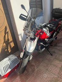 Pubblico per un amico Moto Guzzi