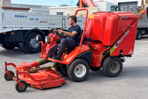 Trattorino rasaerba Carraro Rondò K333