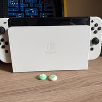 Lotto Nintendo Switch Oled + Giochi