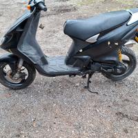 pezzi scooter, aprilia sr, piaggio nrg, 