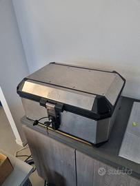 top case bauletto givi trekker alaska 56