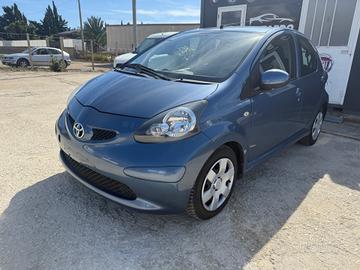 Toyota Aygo 1.0 12V VVT-i 5 porte