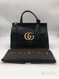 Gucci GG Marmont – Borsa a mano in pelle nera