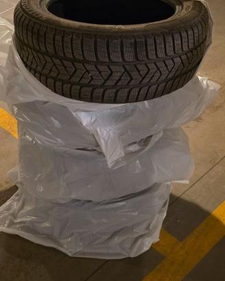 4 Gomme Invernali Pirelli Winter Sottozero 3