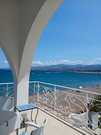 Appartamento in villa a trenta passi dal mare