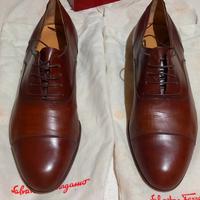 scarpe stringate FERRAGAMO
