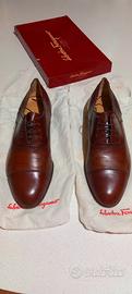 scarpe stringate FERRAGAMO