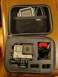Gopro Hero 4 silver con SD Card 32GB e accessori