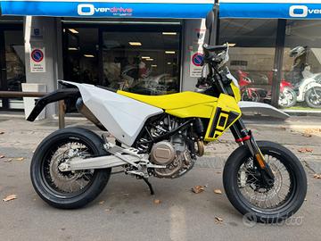 Husqvarna 701 Supermoto