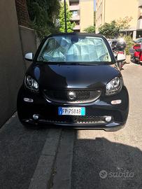Smart fortwo 2018 youngster 71cv
