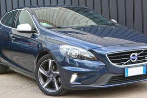 Volvo V40 1.6 d2 R-DESIGN Summum * *